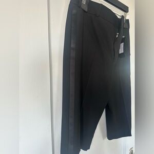 Saint Laurent Classic Black Tuxedo Bermuda shorts sz:F40 brand new